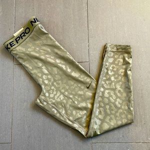 Nike Pro Leopard Print Tights